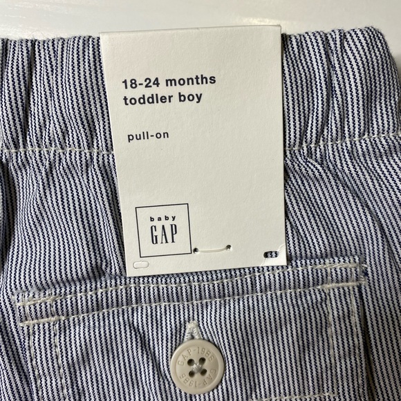NWT - Baby Gap Boys Shorts - 18-24 months. - Picture 3 of 3